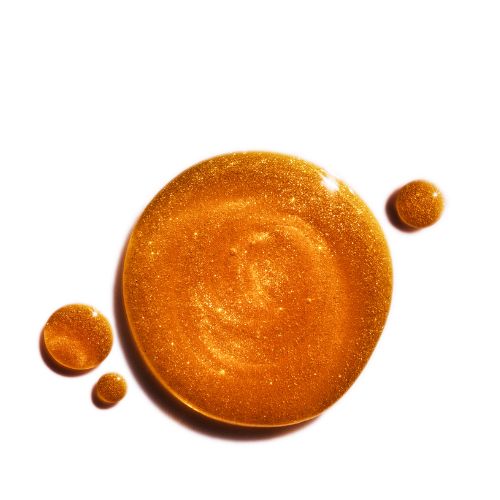 An infusion of sheer golden minerals dances with fresh, potent plant oils for a head-to-toe feast of vibrance and nourishment.
