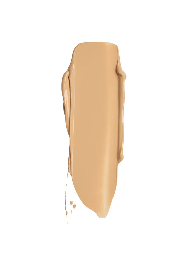 True Skin Serum Concealer blends in with a creamy, creaseless stretch to instantly reduce the appearance of dark circles, discoloration, and blemishes