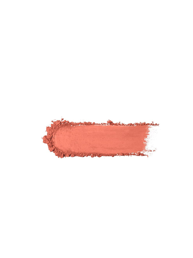 Shade Swatch PEACH 02: Fresh peach shade with an elegant matte rosé finish - a natural hint of color for eyes and cheeks and a freshness kick for more intense looks.