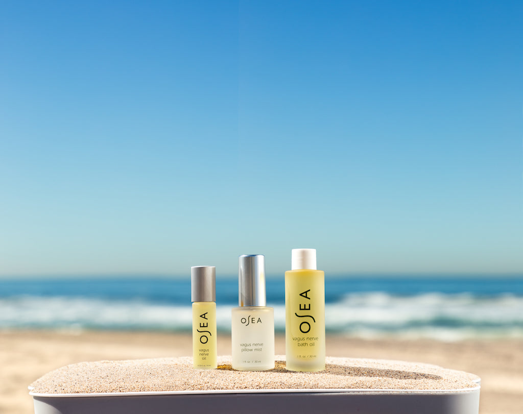 A 3-piece wellness travel set to help you unwind from the pressure of the everyday and prep for a blissful night’s sleep. Find your moment of zen.
