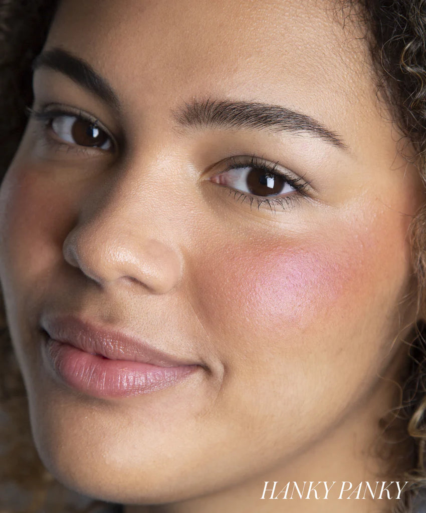 Model wearing shade Hanky Panky