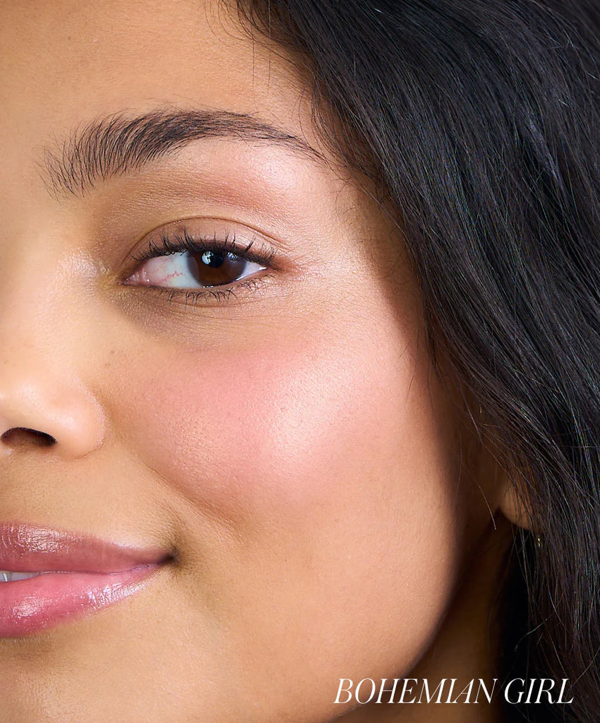 Model wearing shade Bohemian Girl